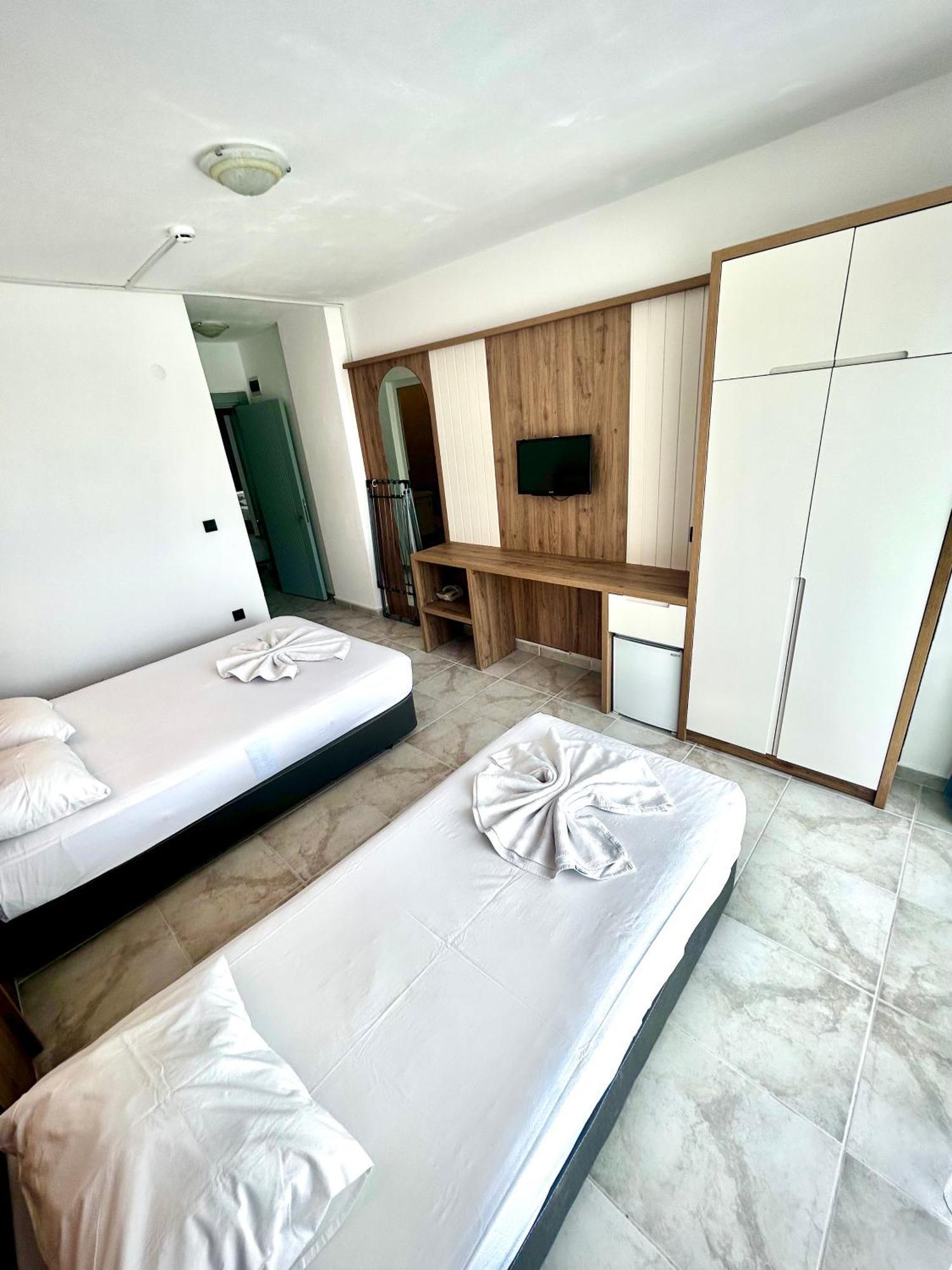 Tunan Motel Ayvalı Værelse billede