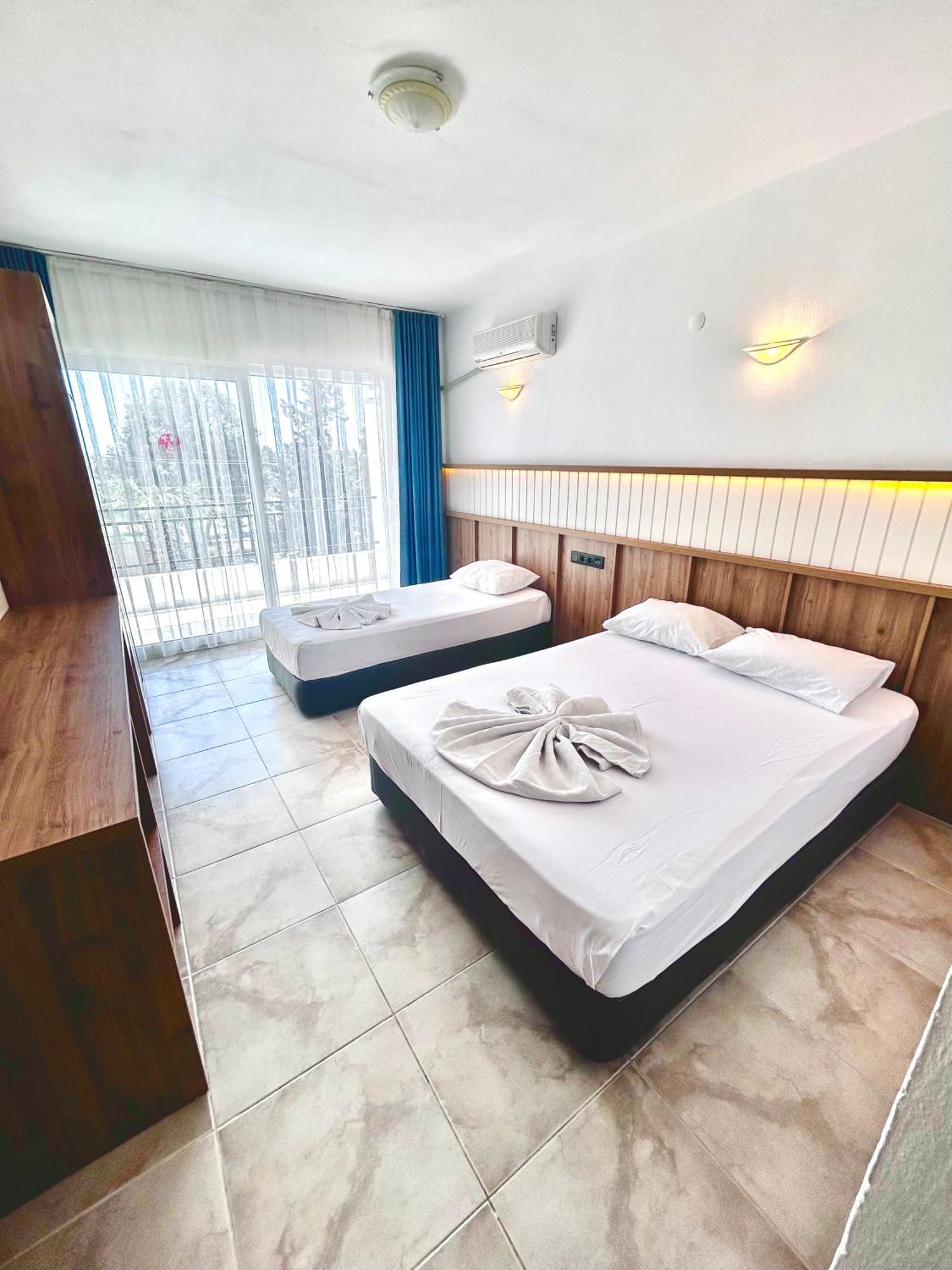 Tunan Motel Ayvalı Værelse billede